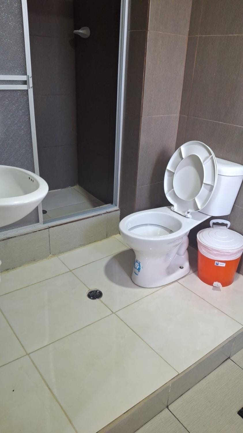 Toilet, Bathroom