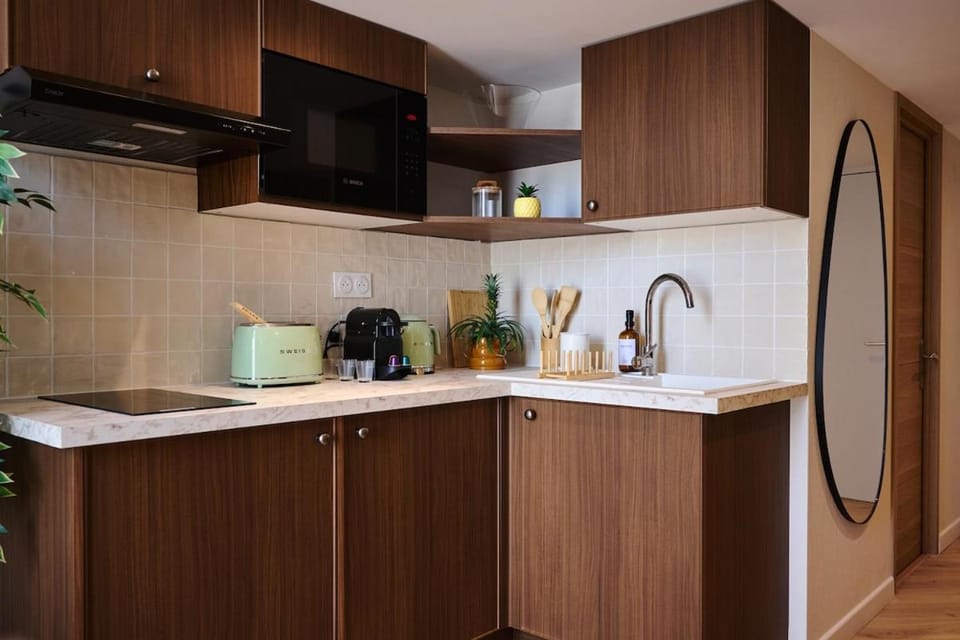Apartment Duplex - AC - Wi-Fi - Nice center Apartment in Nice