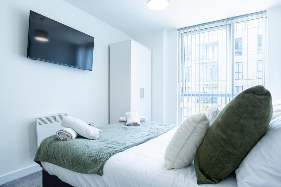 Manchester Central,Salford,Riverside,Balcony Apartment in Salford