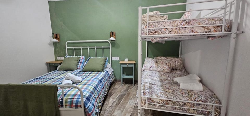 Bed, Photo of the whole room, Bedroom, bunk bed
