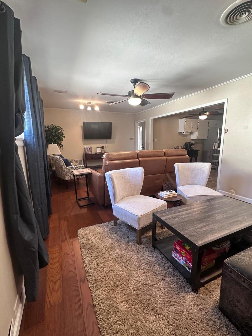 Blue Jay Cottage House in Enid