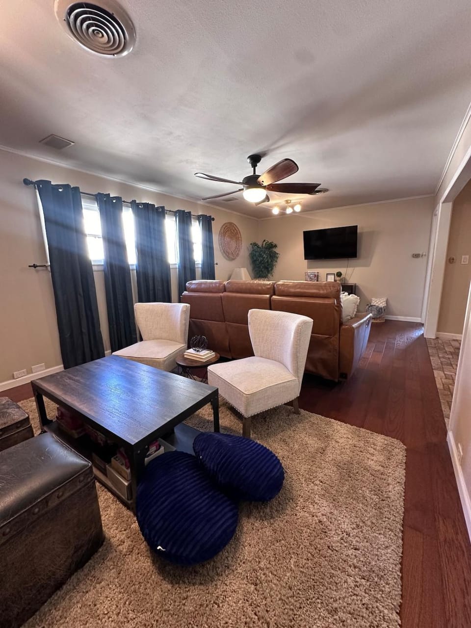 Blue Jay Cottage House in Enid
