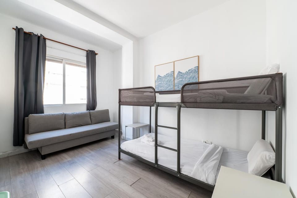 LV5B lucio del valle 5 Apartment in Madrid