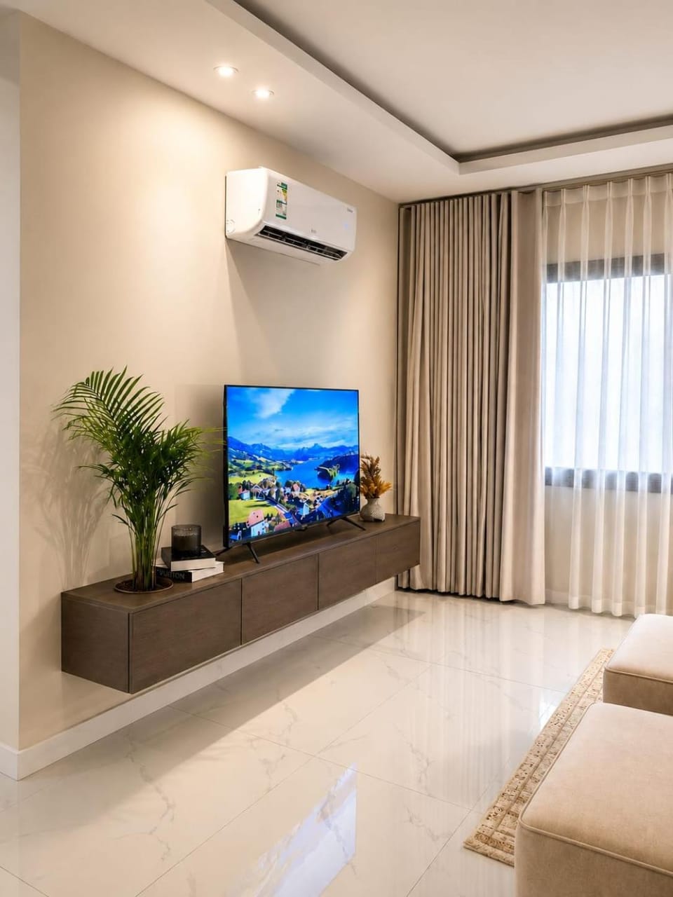 TV and multimedia, Living room, Seating area