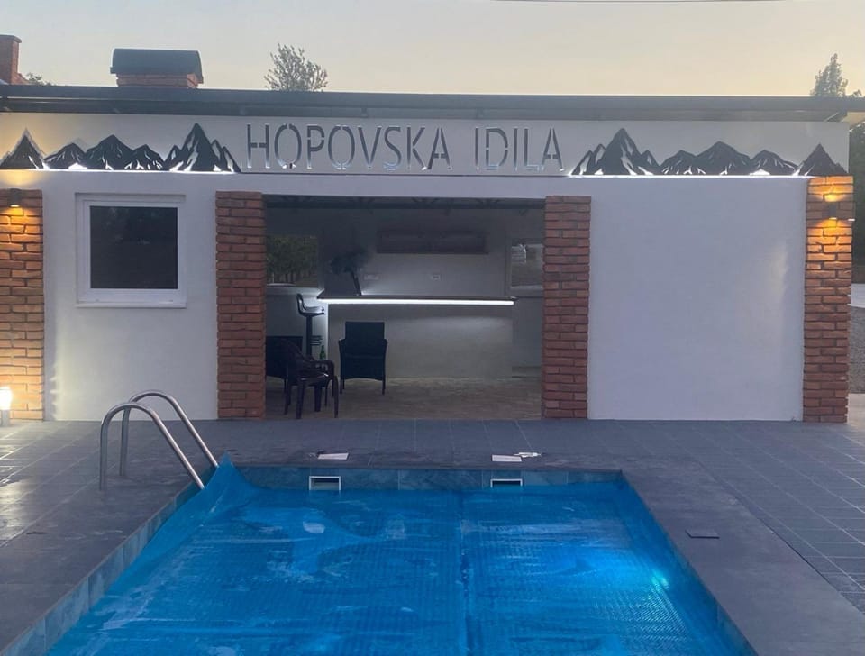 Pool view, Swimming pool, Swimming pool