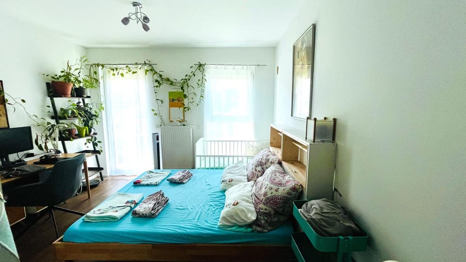 Bed, Bedroom