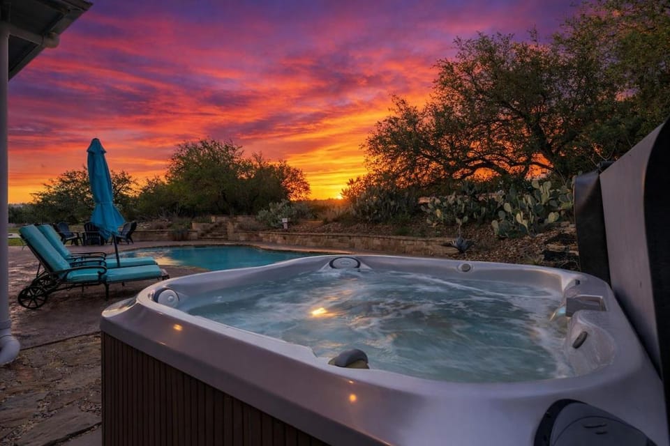 Hot Tub, Pool view, Swimming pool, Sunset, sunbed