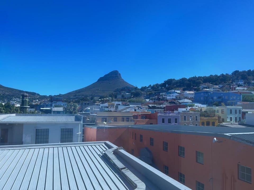 M and B Backpackers Accommodation Hostel in Cape Town