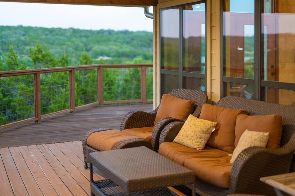 Patio, View (from property/room), Balcony/Terrace, Seating area