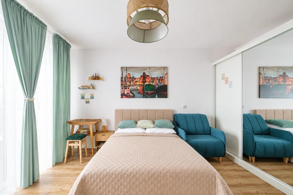 Portovo Cozy, Large Balcony, Close to the Old Town Apartment in Gdansk