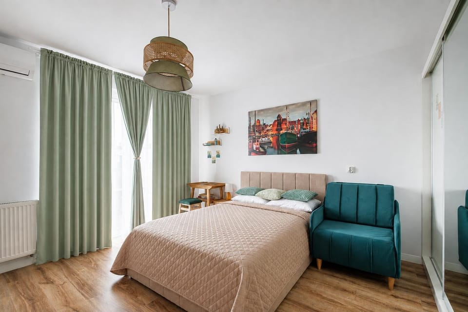 Portovo Cozy, Large Balcony, Close to the Old Town Apartment in Gdansk