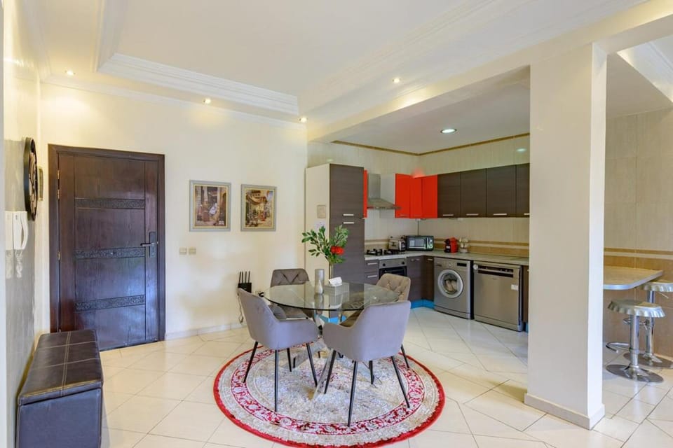 Spacious studio with sunny terrace, Guéliz Apartment in Marrakesh