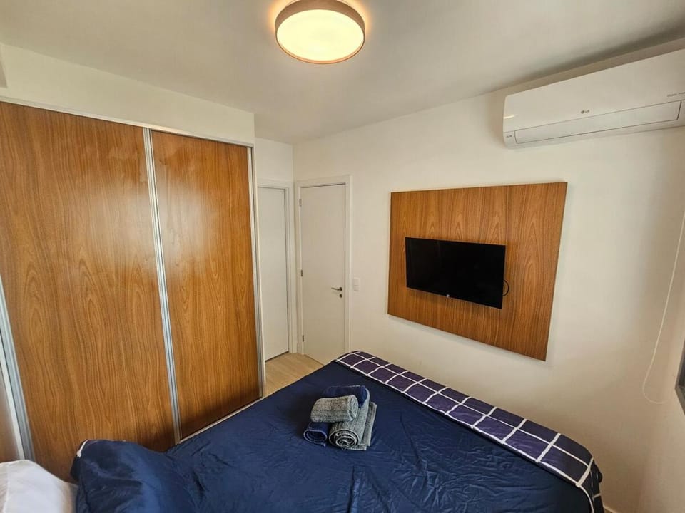 Apartamento com varanda - Pinheiros Apartment in Sao Paulo City