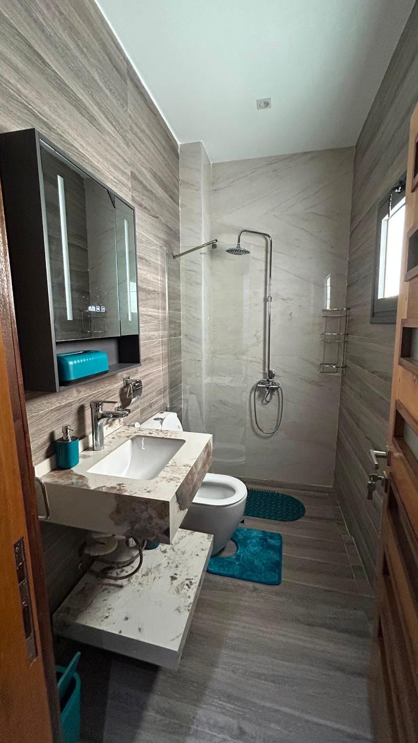 Shower, Bathroom