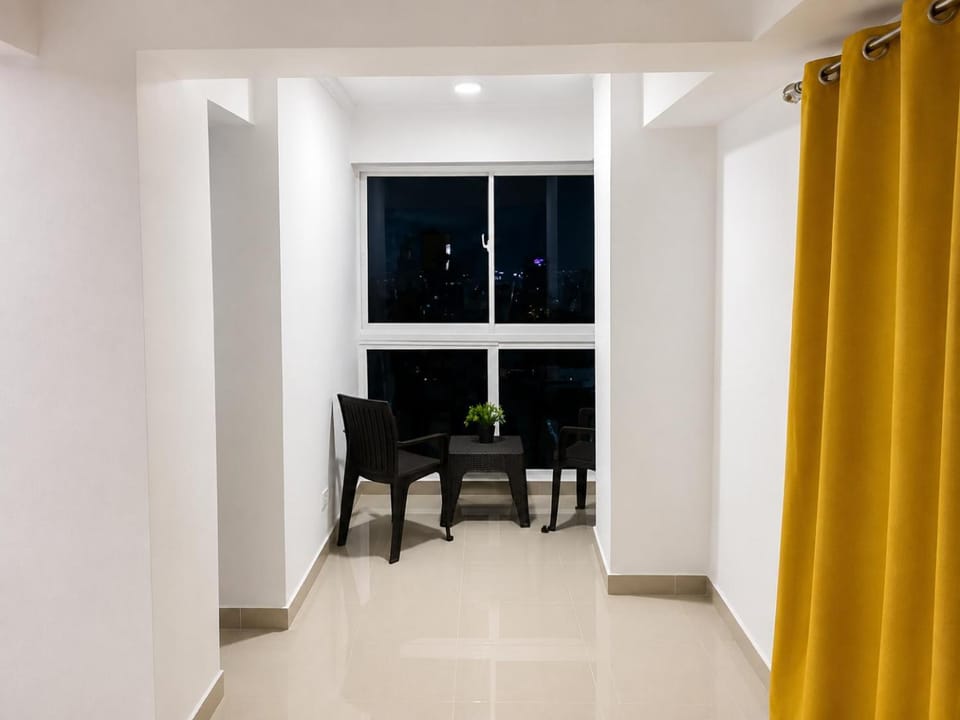 Hermoso penthouse de 3 habitaciones con vista al mar a 10 minutos del aeropuerto Apartment in Santo Domingo Este