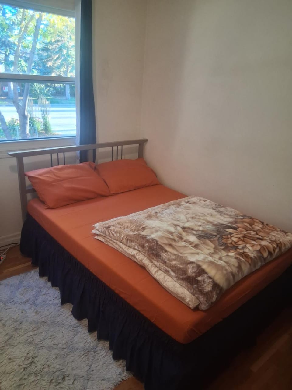 Little Riverwalk House Bed and Breakfast in Calgary