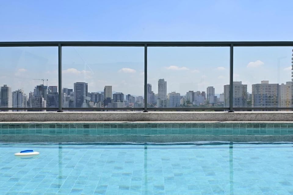Modern and well located, Vila Madalena & Subway Apartment in Sao Paulo City