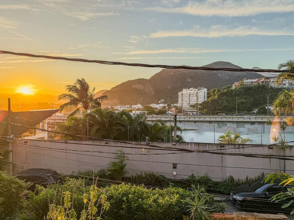 View (from property/room), City view, Garden view, Mountain view, Sea view, Street view, Sunrise, Sunset