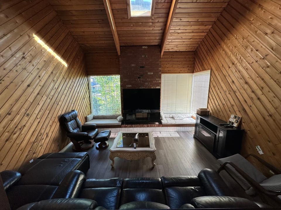 Happy House Vacation rental in Burnaby