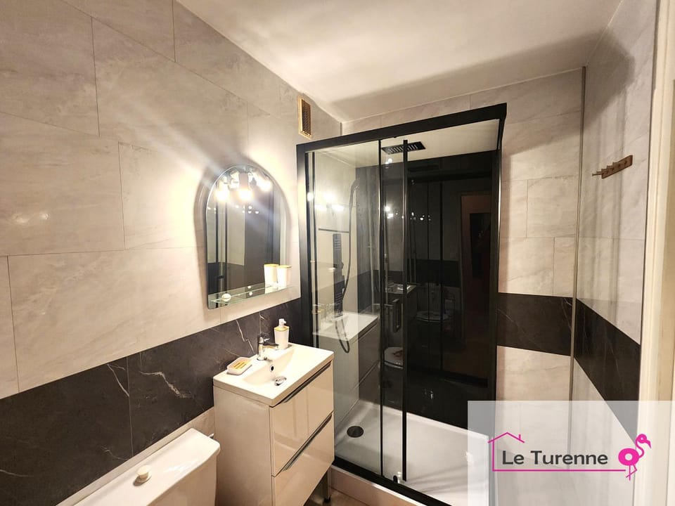 Studio central, parking, animaux OK - FR-1-901-15 Apartment in Vosges