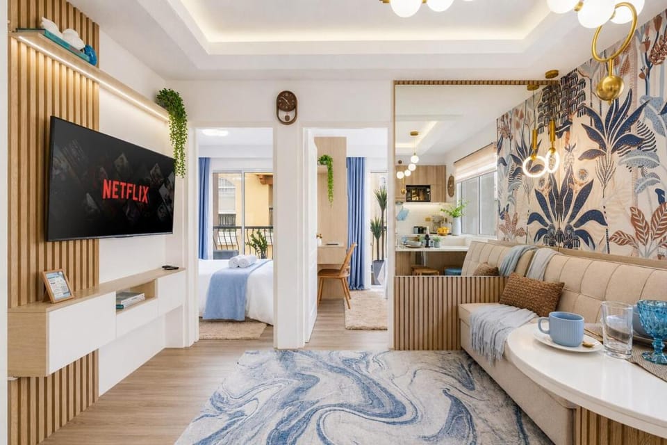 Vieveré Cove 2BR Corner Suite Balcony, SRP SM Seaside, Oceanpark, Nustar Apartment in Cebu City