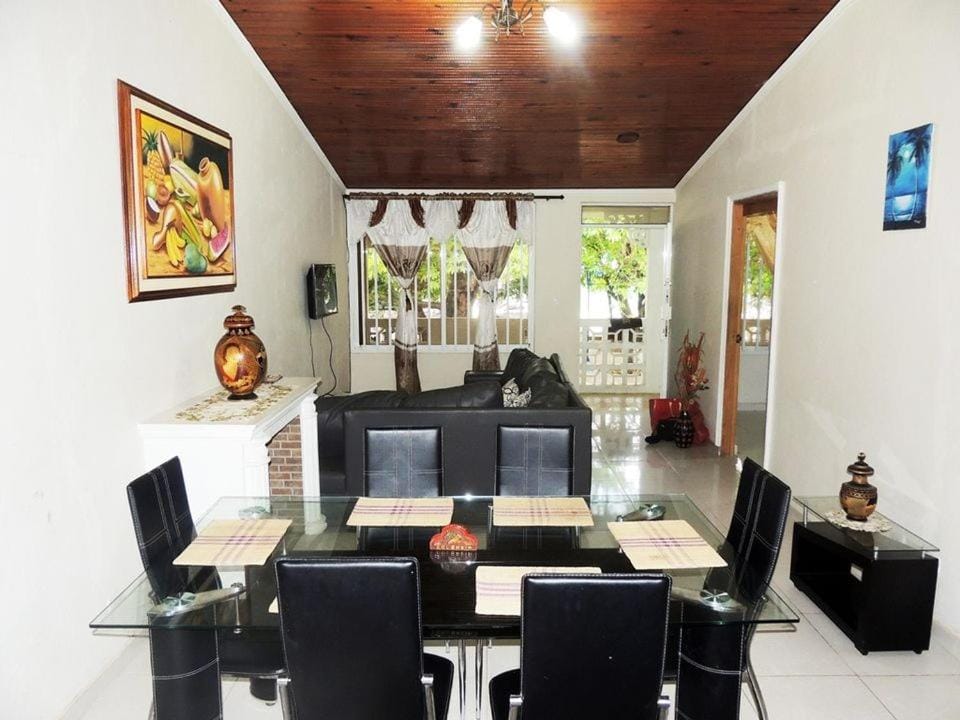 Apartamentos Manatwar Apartment in San Andres