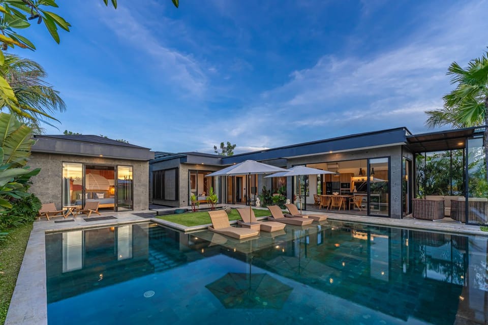 Villa Bliss - Modern Bliss 2BR Villa with Ricefield View in Ubud Villa in Sukawati