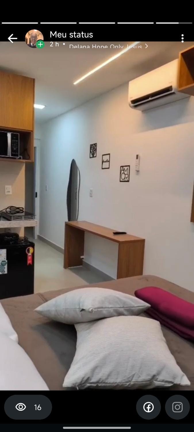 Bed, Kitchen or kitchenette, minibar, air conditioner