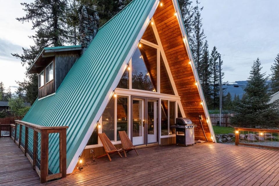 PNW AFrame - Hot tub with view and AC House in Gold Bar
