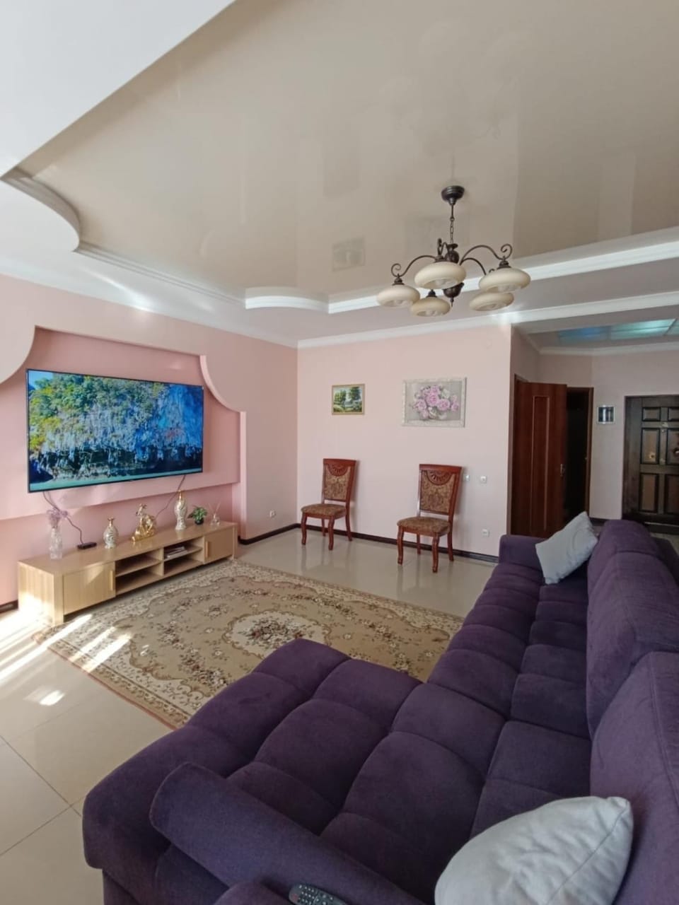 Просторная квартира в центре Apartment in Almaty Region, Kazakhstan