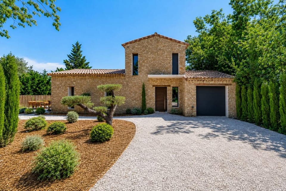 La Bâtisse - Piscine & Jardin - Luberon House in Gordes