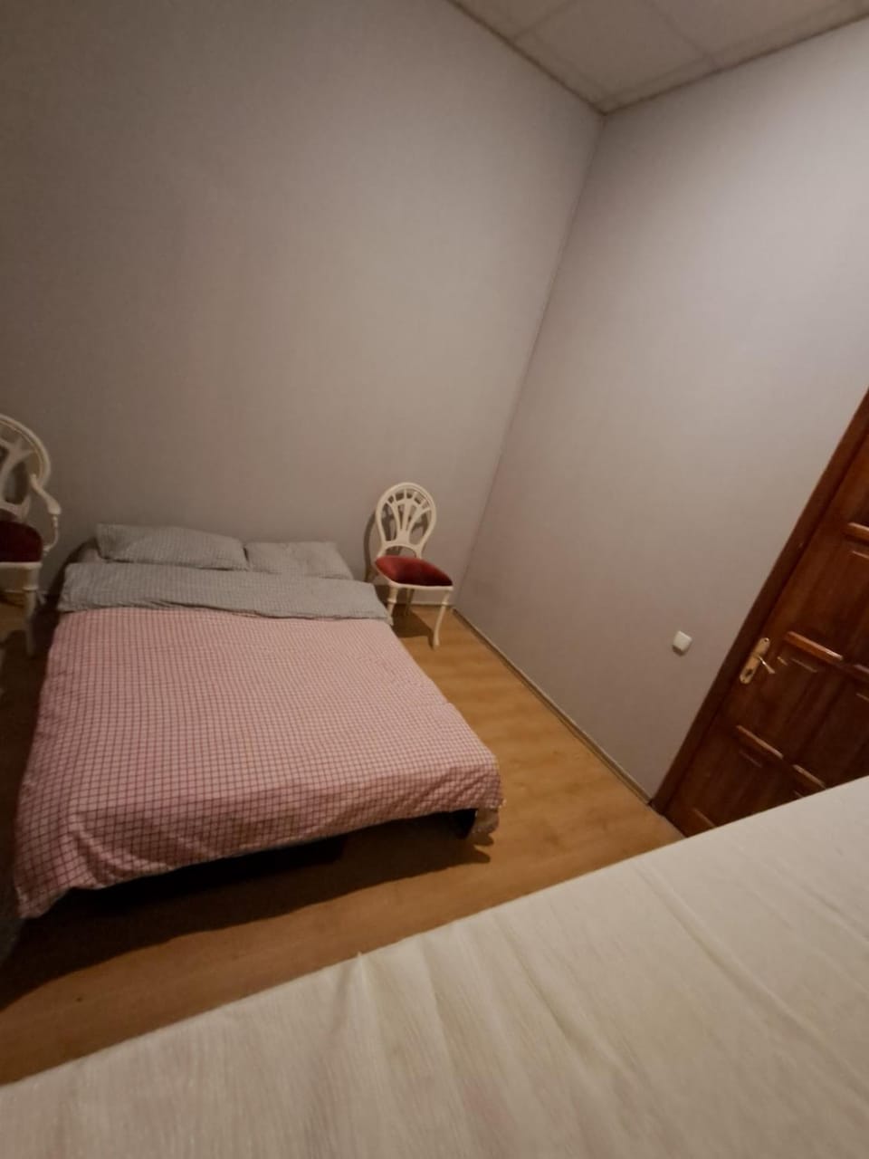 Кімната в Хостелі Центр Привоз Hostel in Odessa