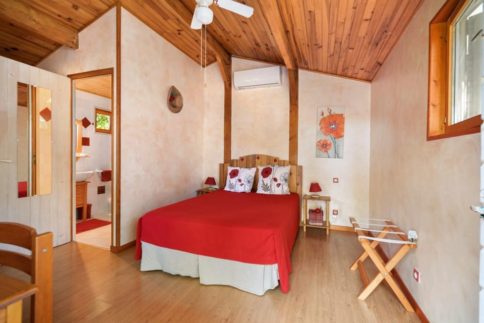 Chambre D'hôtes Les Coquelicots Bed and Breakfast in Occitanie