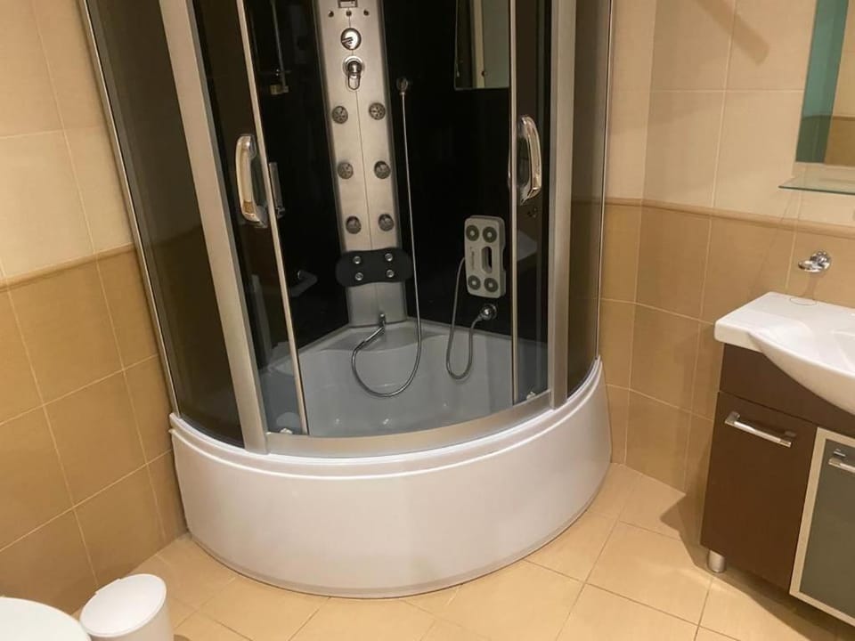 Мечникова больница Центр Apartment in Dnipro