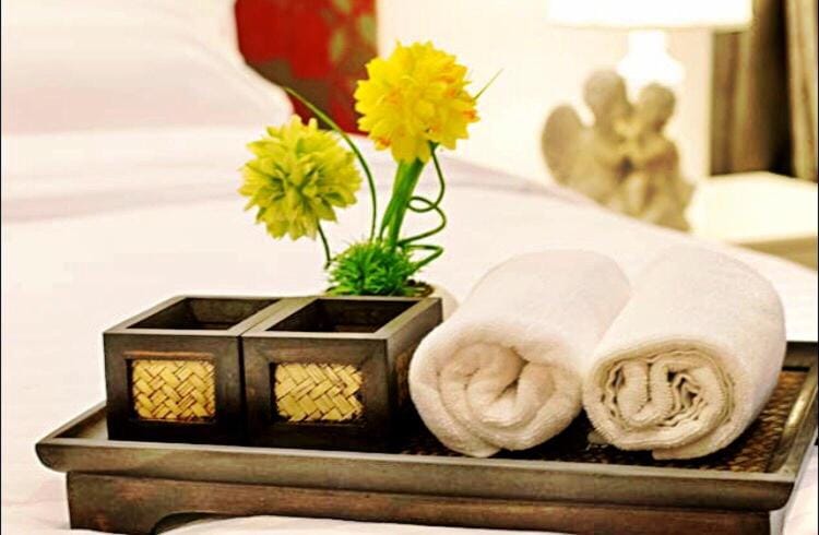 Luxury Suite @ BTS Nana Apartment hotel in Bangkok