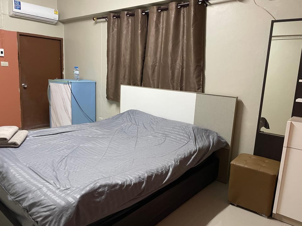 Gedkanok Apartment Hotel in Bangkok