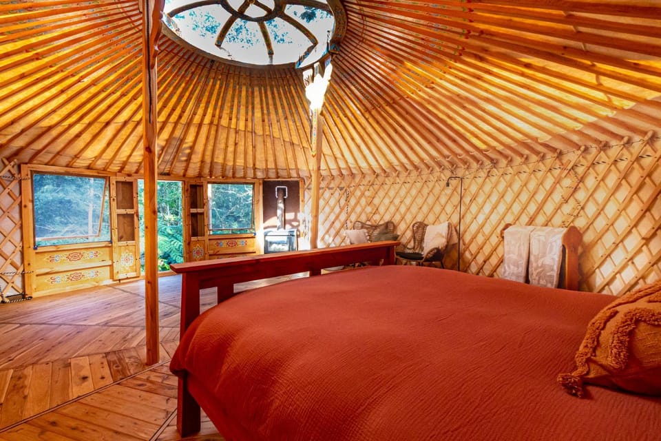 Purling Brook Falls Gwongorella Luxury tent in Springbrook