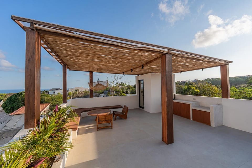 View (from property/room), Balcony/Terrace