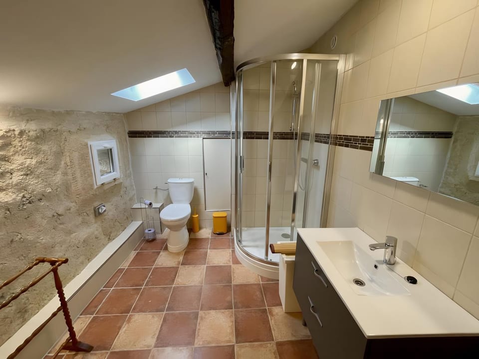 Bathroom, Living room