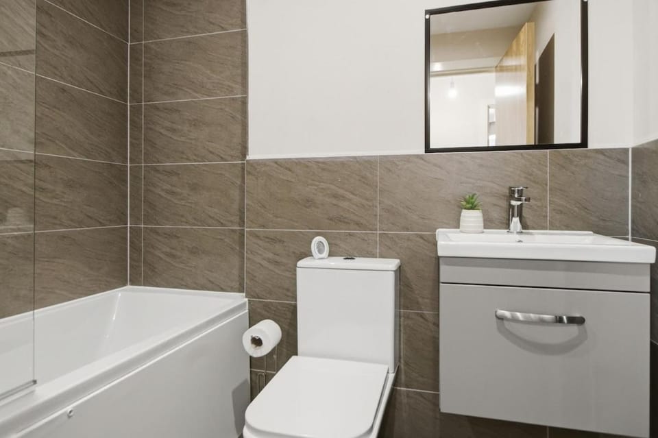 Toilet, Bathroom, Bath, towels