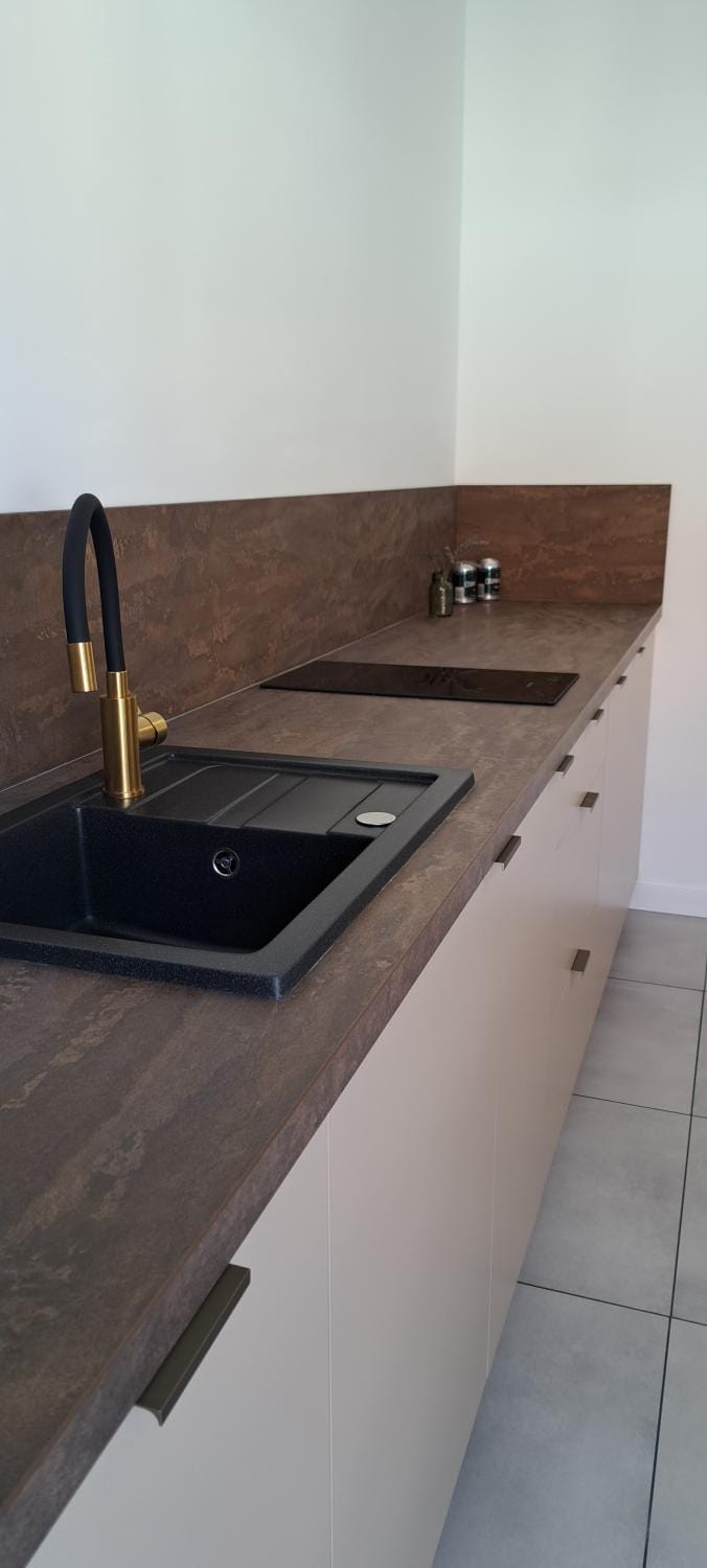 Kitchen or kitchenette, stove, kitchen