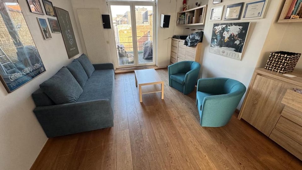 PROMO! ! ! Lovely 2-bedroom condo in Ixelles Apartment in Ixelles