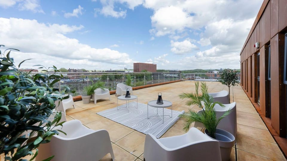 Patio, Balcony/Terrace