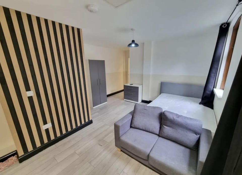 St James Street Apts Apartment in Bradford