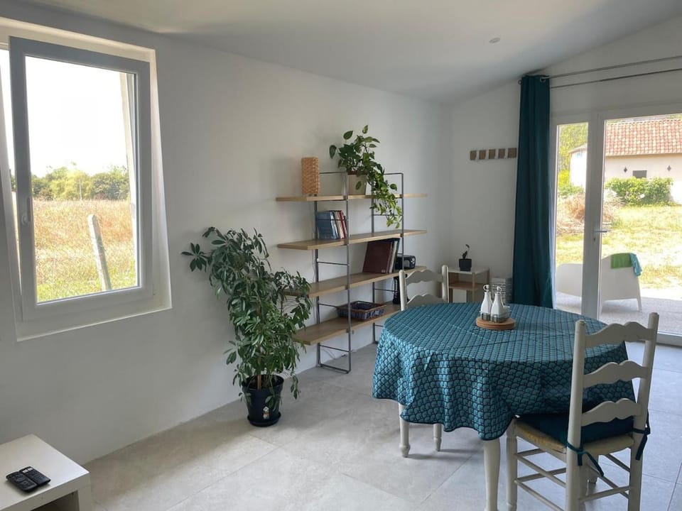 Préchacq-les-Bains Apartment in Nouvelle-Aquitaine