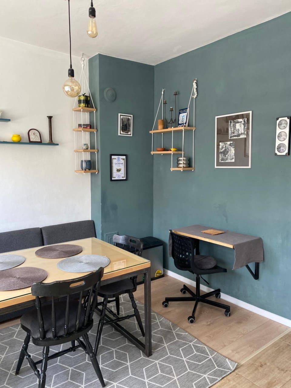 Living room, Dining area