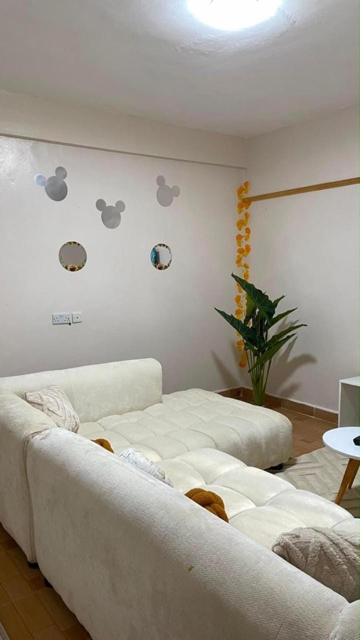 Chic Home in Nyahururu Free Parking Fast Wifi Apartment in Kenya