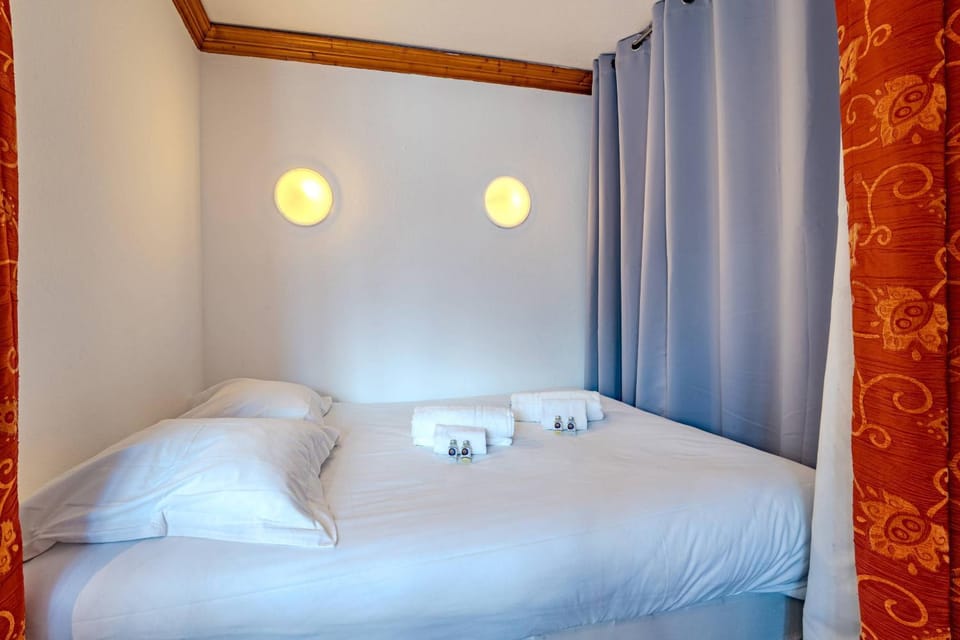 Mountain Apt with Easy Slope Access Apartment in Les Allues