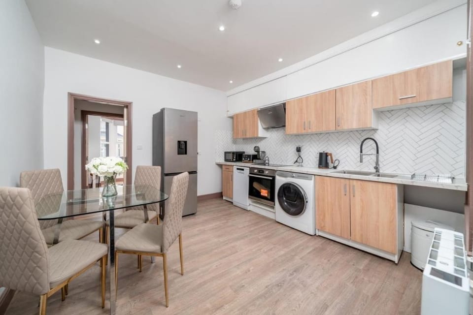 5 Bedroom En-suites in Sneinton, Nottingham Apartment in Nottingham