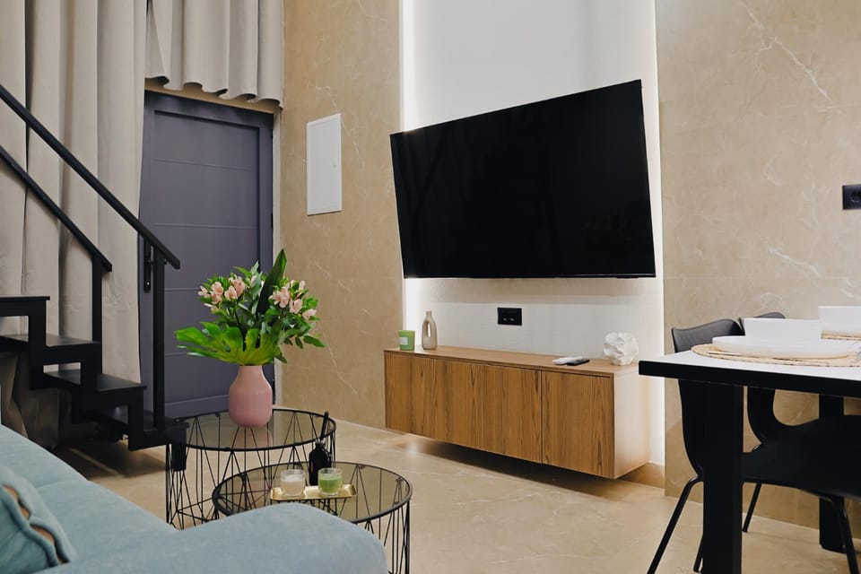 TV and multimedia, Living room